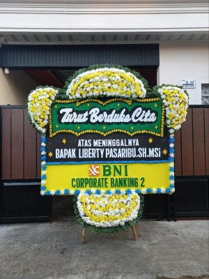 Papan Bunga Duka di Maros
