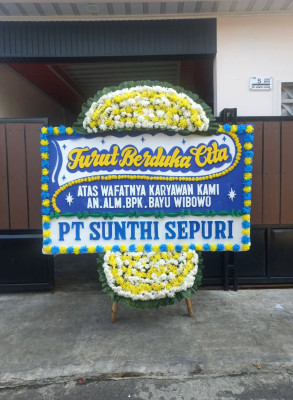 Papan Bunga Duka di Maros